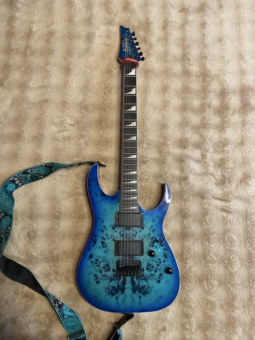 Gitara Ibanez aqua