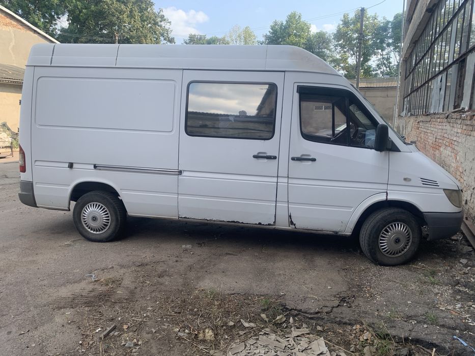 Mercedes Benz Sprinter