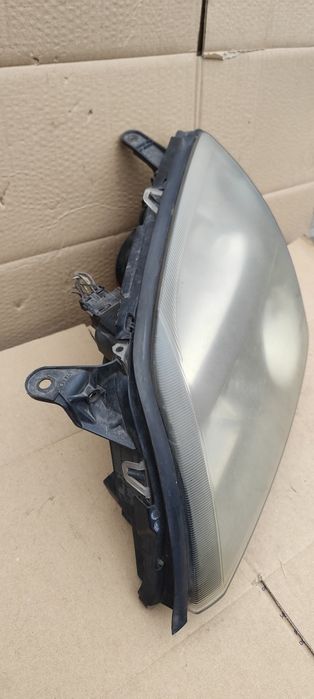 Opel Vectra C lampa przód prawa lewa komplet Xenon