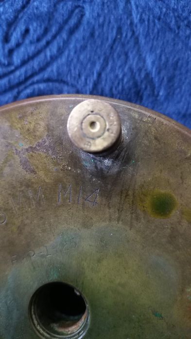 Invólucro de munição de artilharia