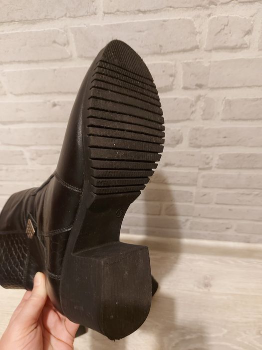 Buty,  botki skórzane r.39