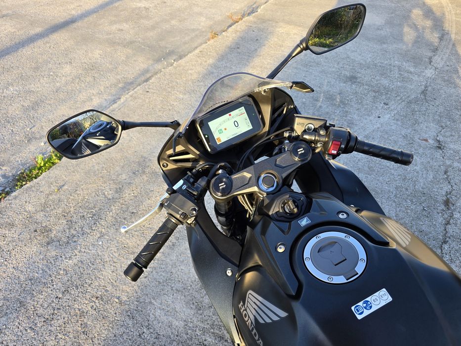 Honda CBR650R 2026/04 Nacional 1444km