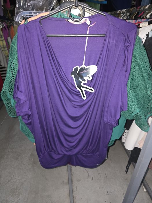 Футболки жіночі оптом сток ,нові 50 шт.