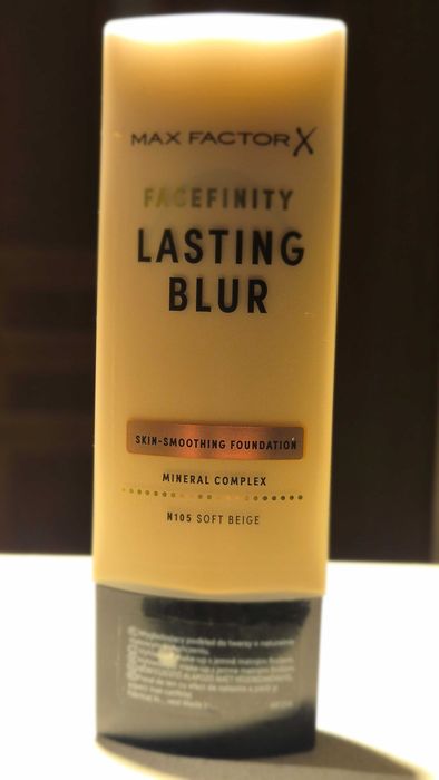 Podkład Max Factor Facefinity Lasting Blur Foundation