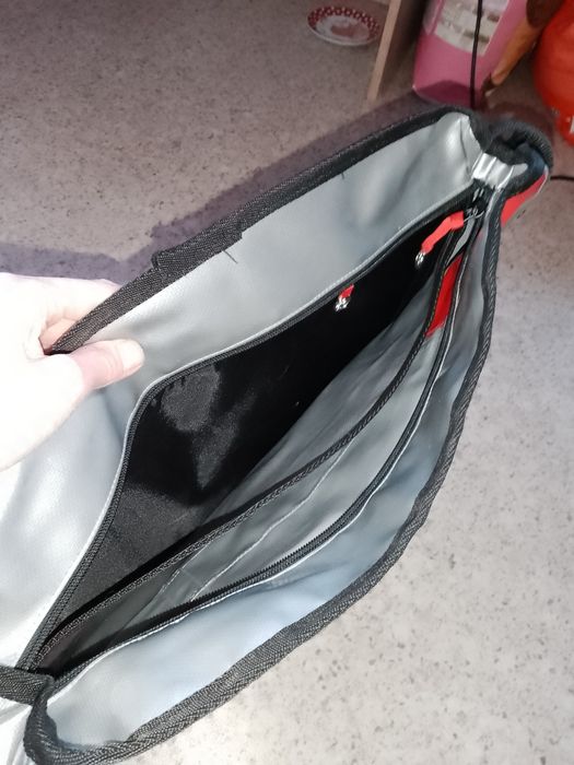 сумка велика через плече