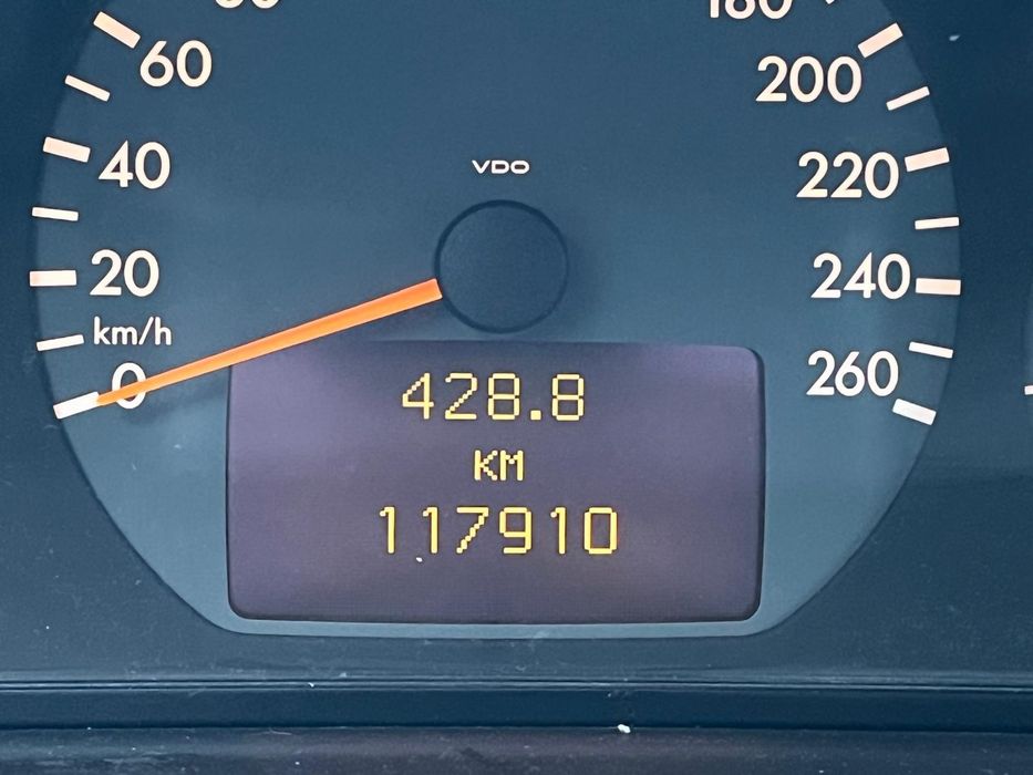 Mercedes-Benz W 210 2.2 CDI 143 KM | 2001 ROK | PRZEBIEG 118110