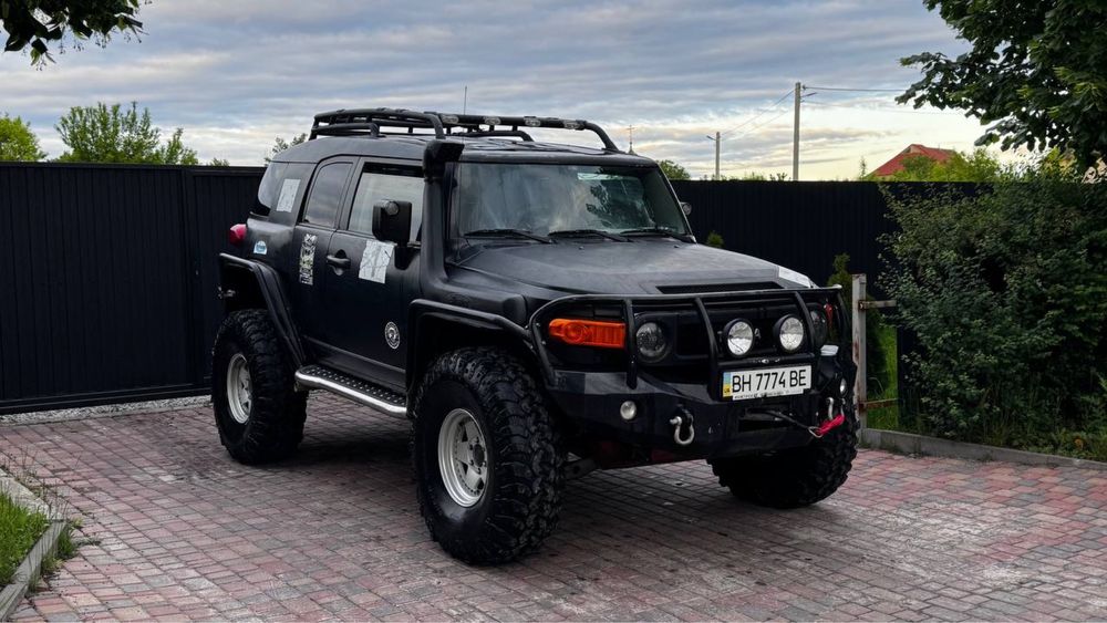 Toyota FJ Cruіser 4.0 OFF Road Обмін