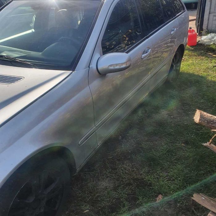Mercedes W203 kombi hak do przyczepy