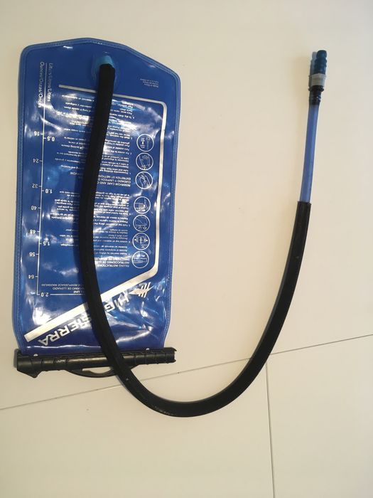 Saco reserva agua mochilas sobrevivencia