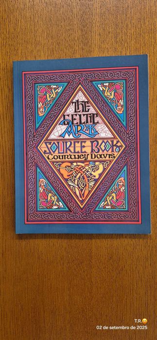 Livro The Celtic Art - Source Book de Courtney Davis