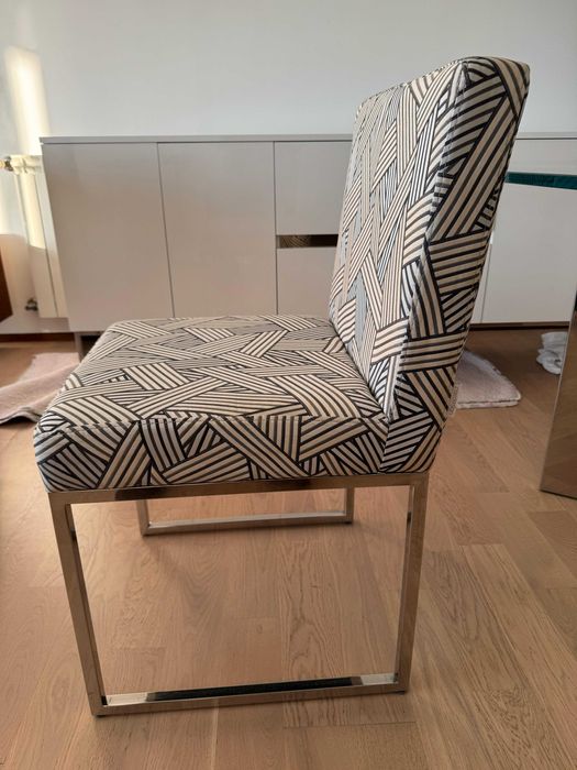 Conjunto de 6 cadeiras de mesa de jantar com padrão e base em inox