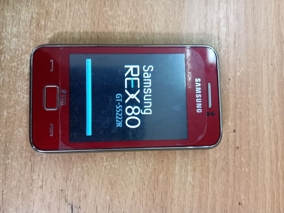 Продам телефон Samsung duos бу