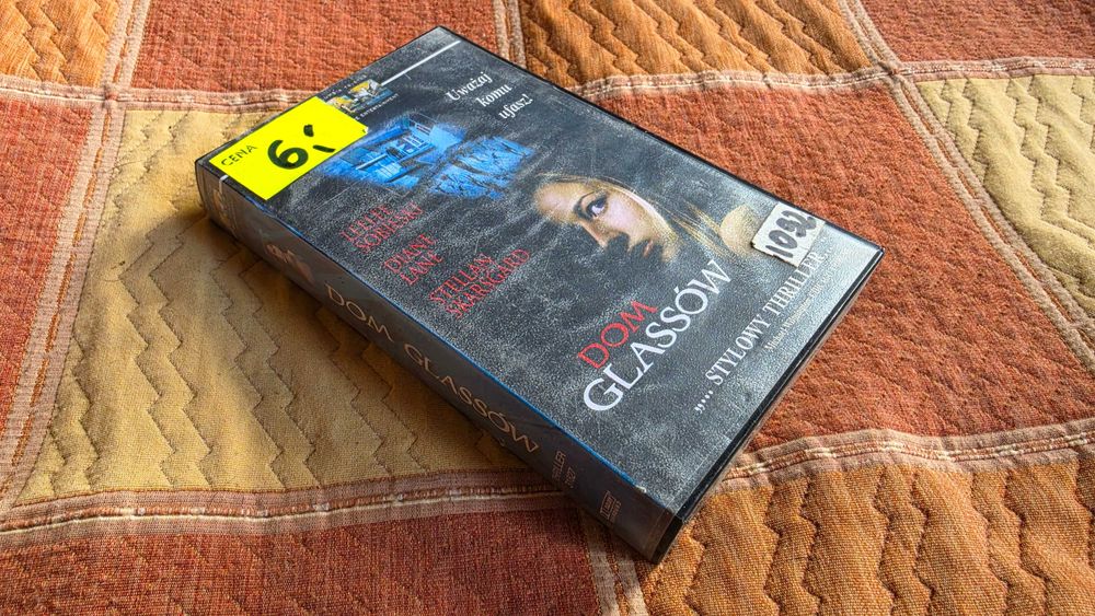 Kaseta VHS Dom Glassów - Leelee Sobieski Stellan Skarsgard