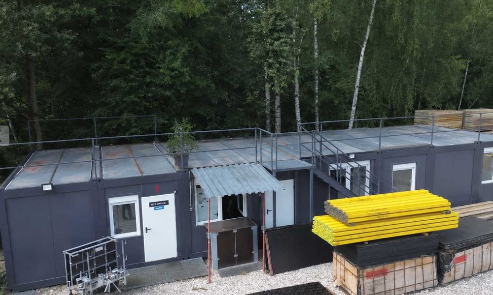 Kontener budowlany biurowy 6x18 klimatyzacja łazienka pokoje