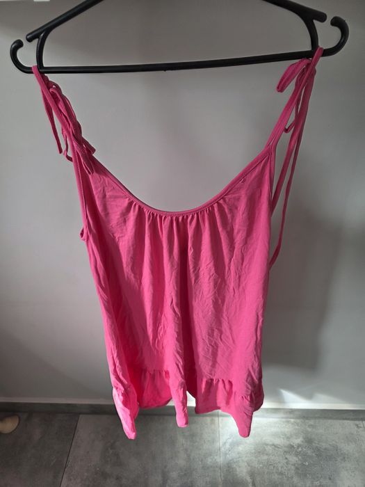 Sukienka na ramiączkach Plus Size