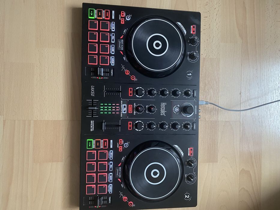 Hercules DJ Control Inpulse 300 *opis*