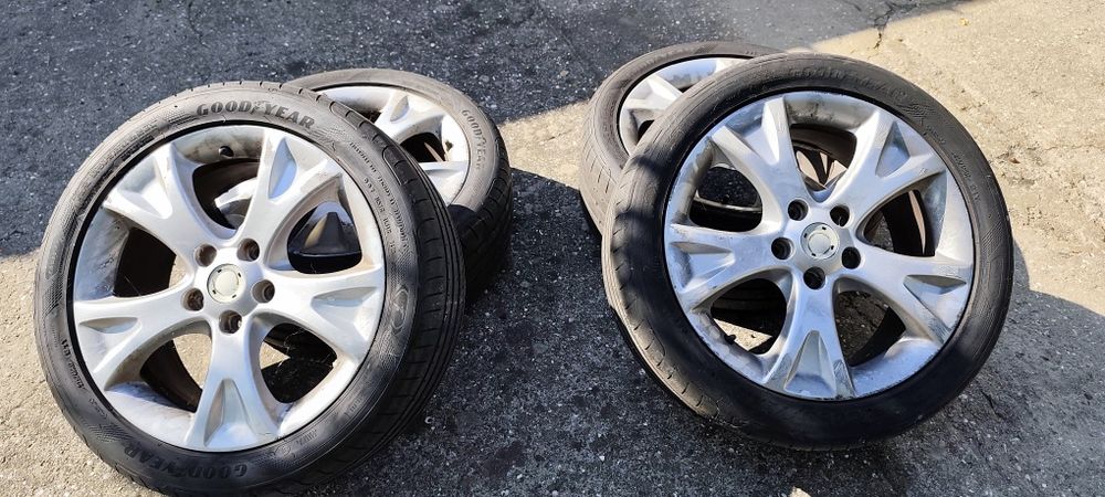 Jantes liga leve 17' Skoda com pneus