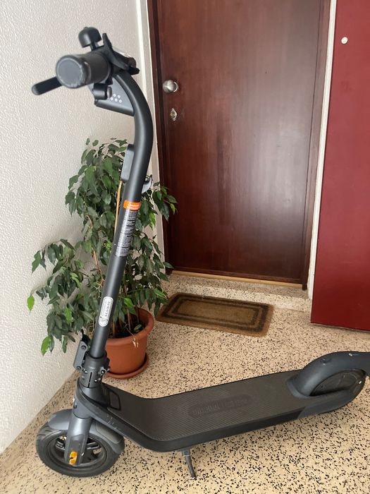 Trotinet elétrica