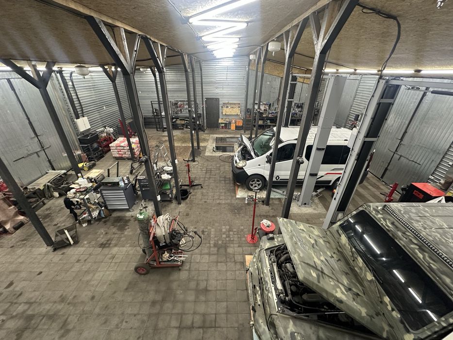 Продам СТО 450 кв м на 6 постов подьемники, яма, офис, склад