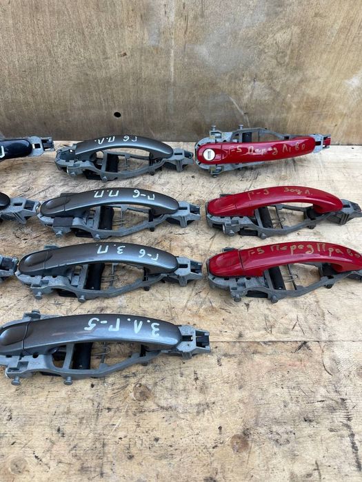 Ручка дверей дверна Volkswagen Golf 5 Plus Golf 6 Jetta 5 Touran
