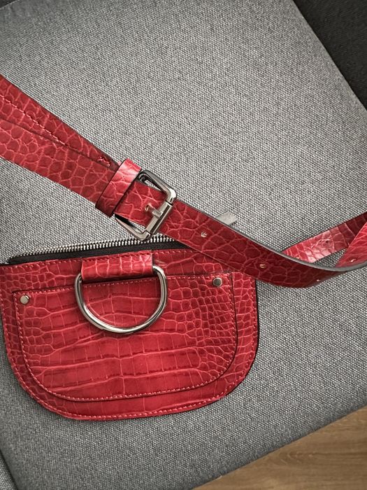 Сумочка крос боді від zara