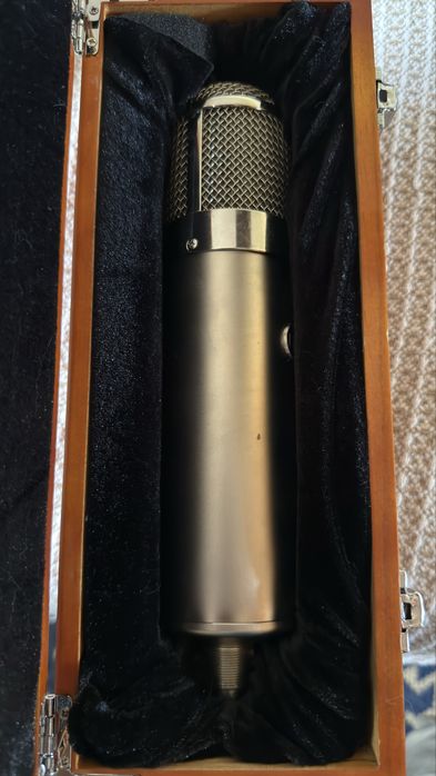 Microfone Warm Audio WA-47