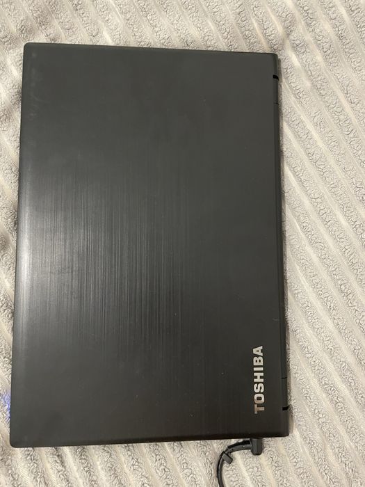 Toshiba Satellite Pro R50-E | Intel Core i3-7020U | 4 GB RAM | 500 GB | Stan jak nowy