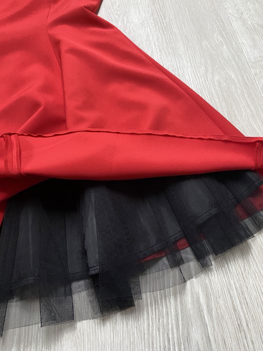 Sukienka wyjściowa 36 S czerwona krótka rozkloszowana elegancka