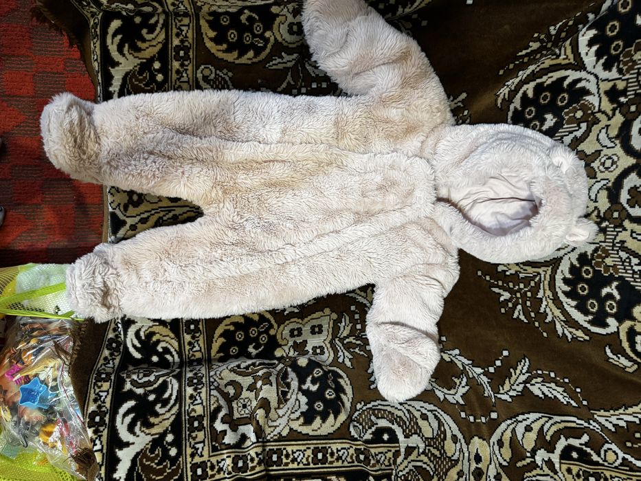 Продам дитячий теплий комбінезон Тедді