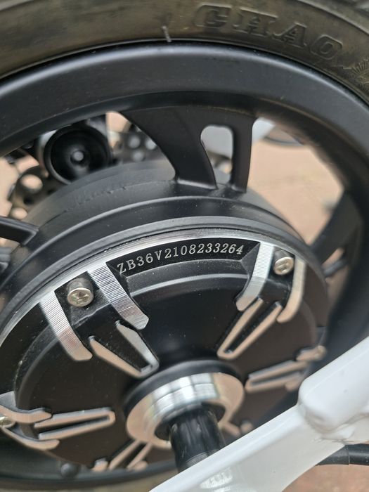 Електросамокат Windgoo B9