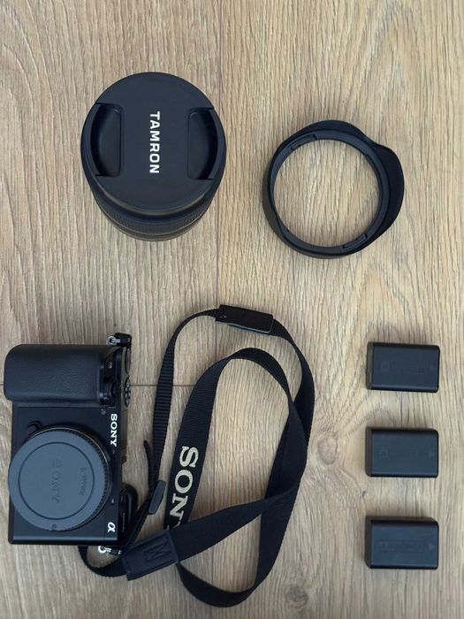 Sony Alpha A6100 + Tamron 17-70mm F/2.8 + 3 Baterias + Mala K&F