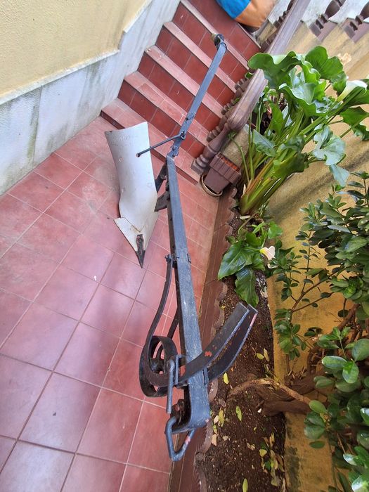 Charrua antiga em ferro