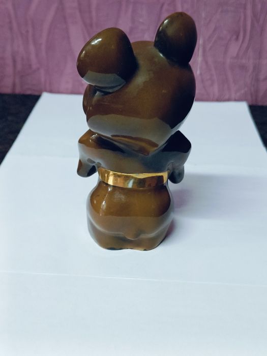 Продам старі статуетки