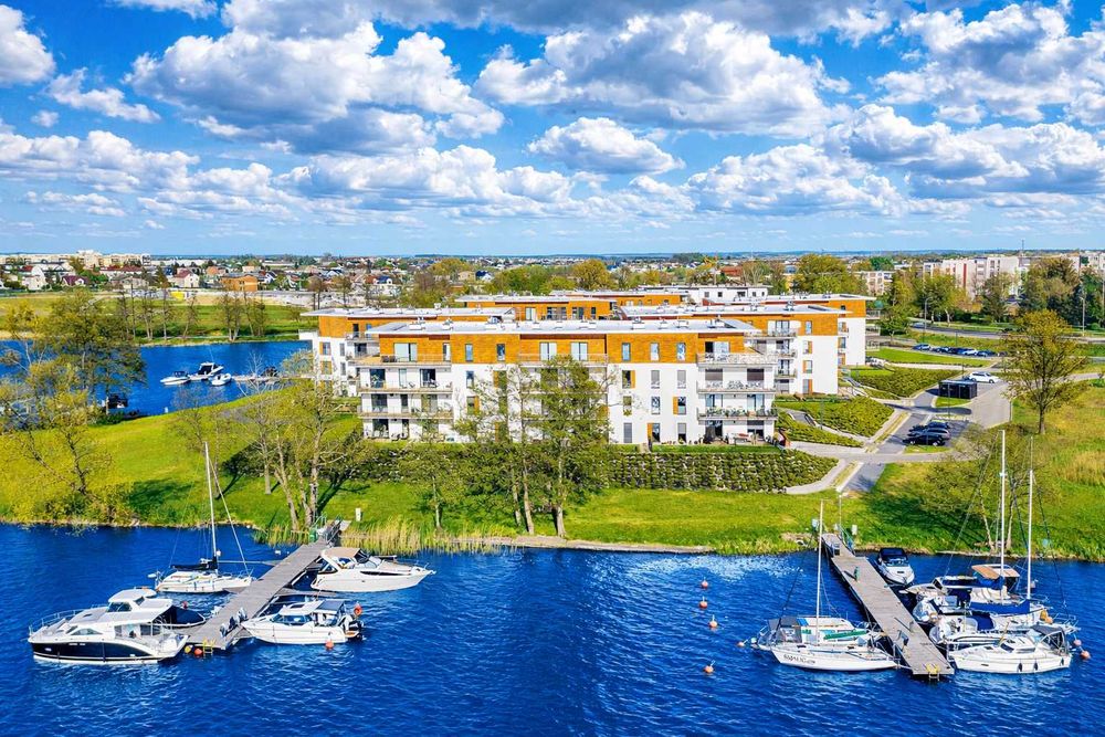 Marina Hello - widok na jezioro, Mazury, nocleg, TV55' z Netflix