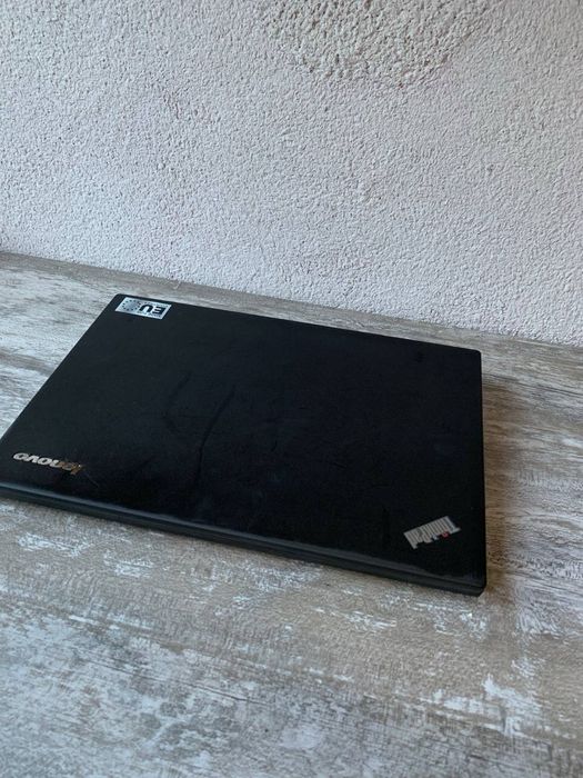 Lenovo ThinkPad x240 core i7