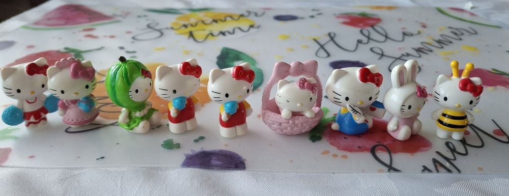Rodzinka Hello Kitty figurki