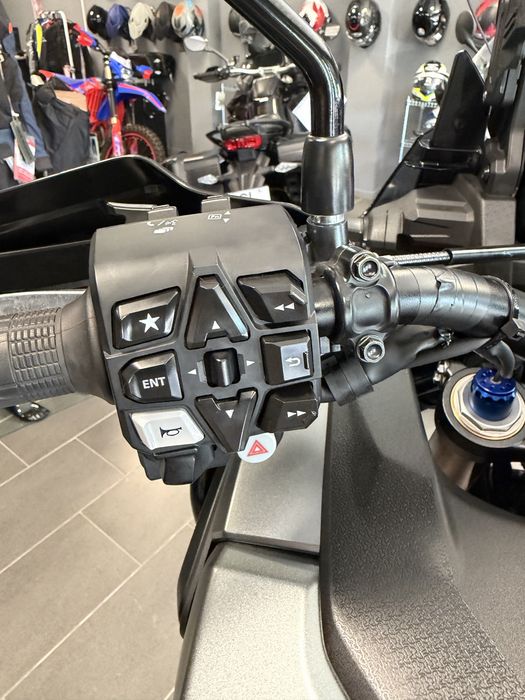Honda Africa Twin Adventure sports 1100