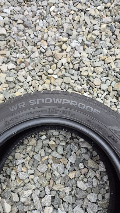 Opony zimowe Nokian WR Snowproof 185/60R15