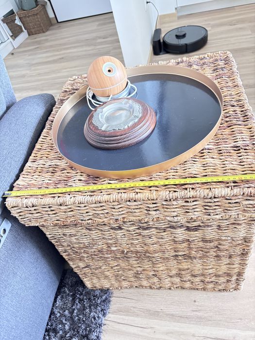 Cesto/mesa de apoio 54*54 cm. Excelente qualidade