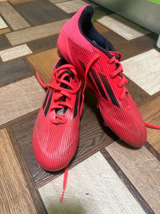 Продам бутси Adidas F50