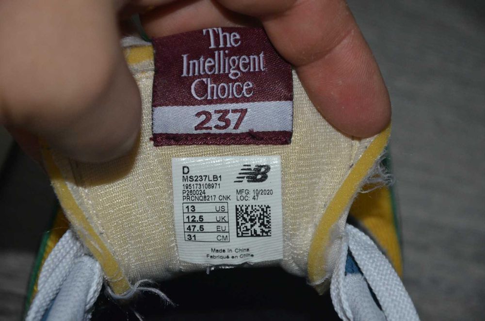 Продам кросівки Фірма New Balance 237.