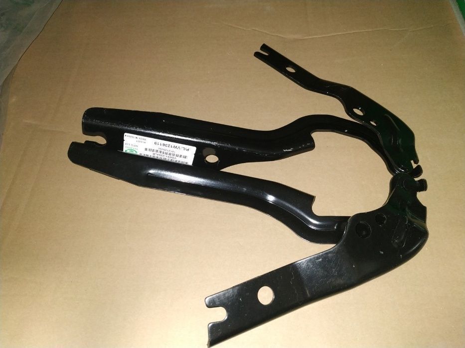 Петля капота Passat B7 / B8 / CC / Jetta