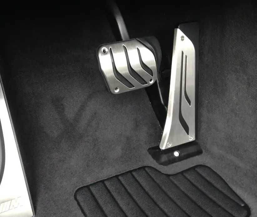 накладки на педали BMW на разные модели накладки бмв 5 серия 3 5 7 х5