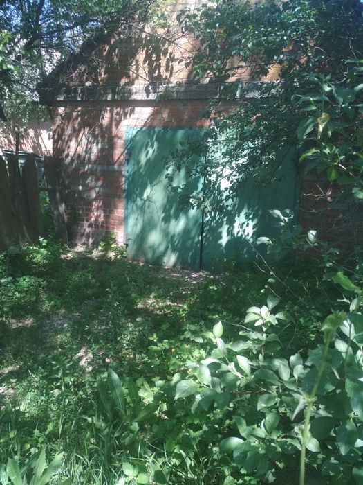 Будинок на полтавщині в тихому місці.