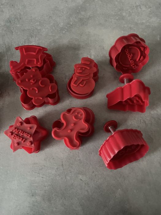 Wykrawacze  do ciasteczek 12 sztuk zenker