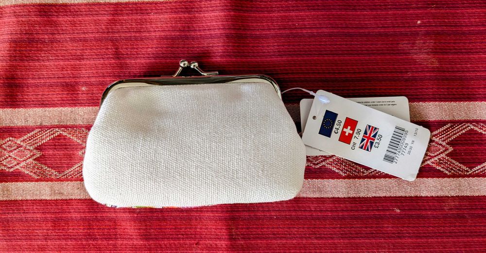 Carteira Porta Moedas Claire's | Novo | Entrega gratuita*