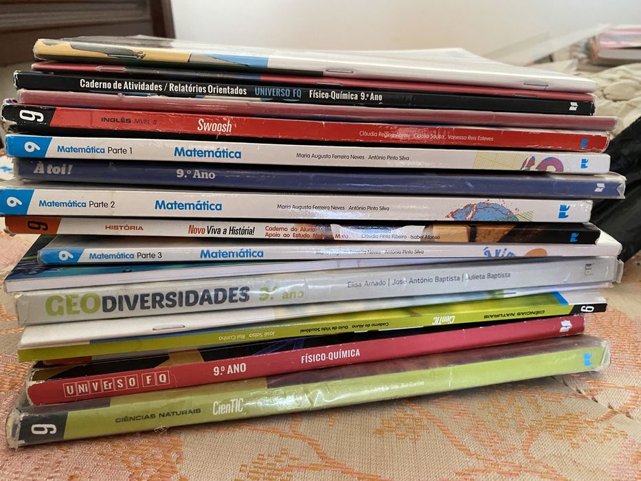 Grade 9 Books, Used (Some Never Used)64298040216323120