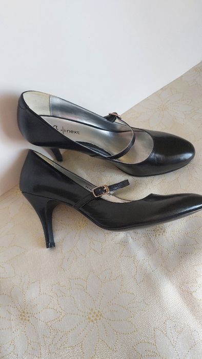 Туфлі чорні Next