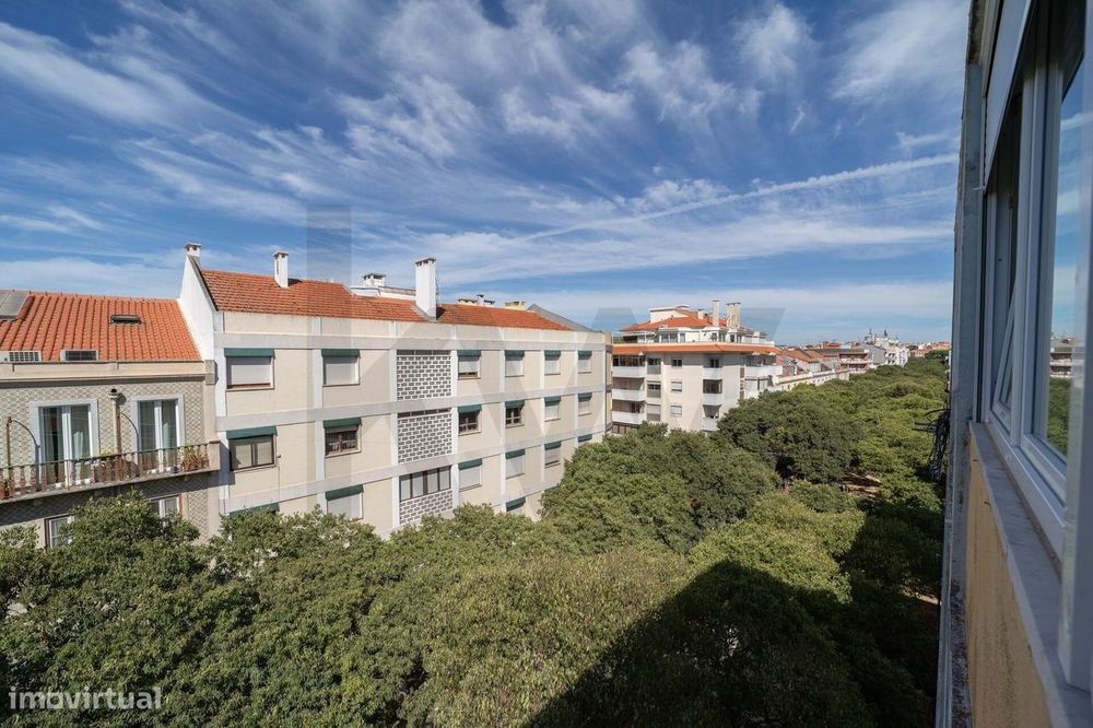 T1 com Varanda no Coração de Campo de Ourique