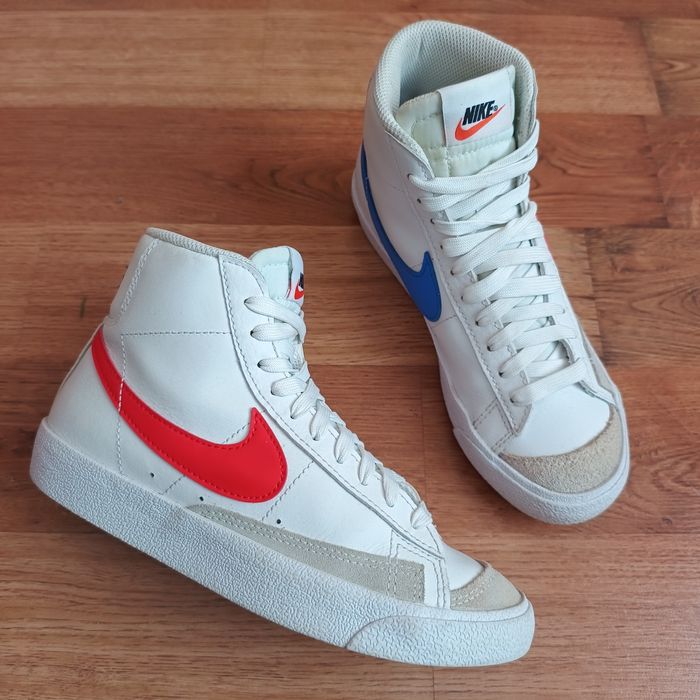 оригінальні шкіряні Nike р36.5 довжина устілки по факту  23.5см